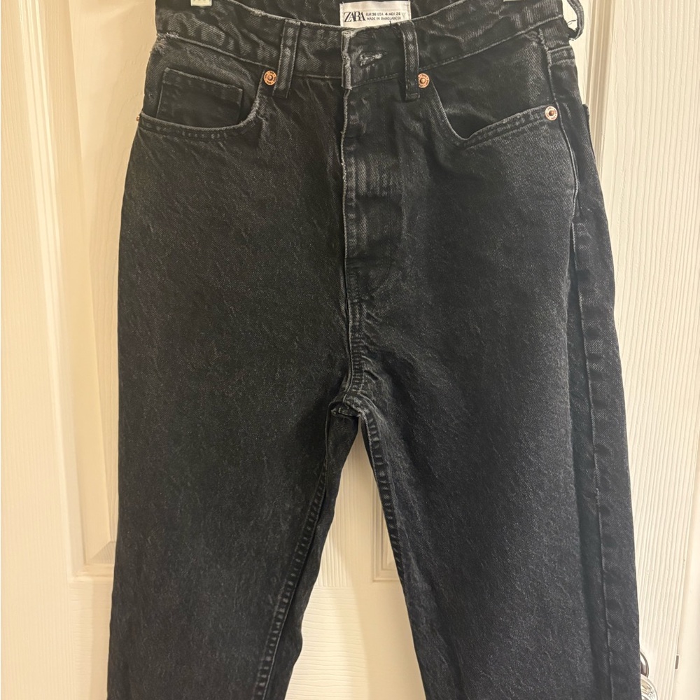Zara Black Straight-Leg Jeans